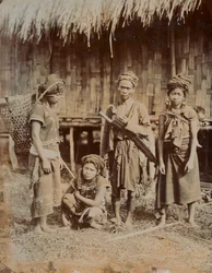 Kanon, Gentiluomo e tre signore, 1905
